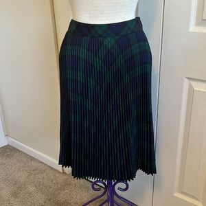 Pendleton Permanently Pleated Navy and Green Plaid Vintage Wool Skirt Size 10P